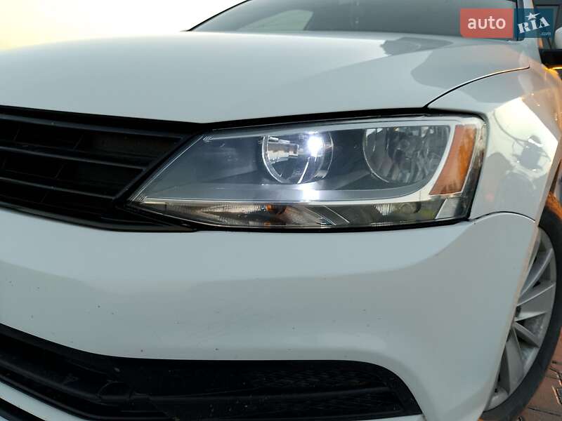 Седан Volkswagen Jetta 2015 в Шостці