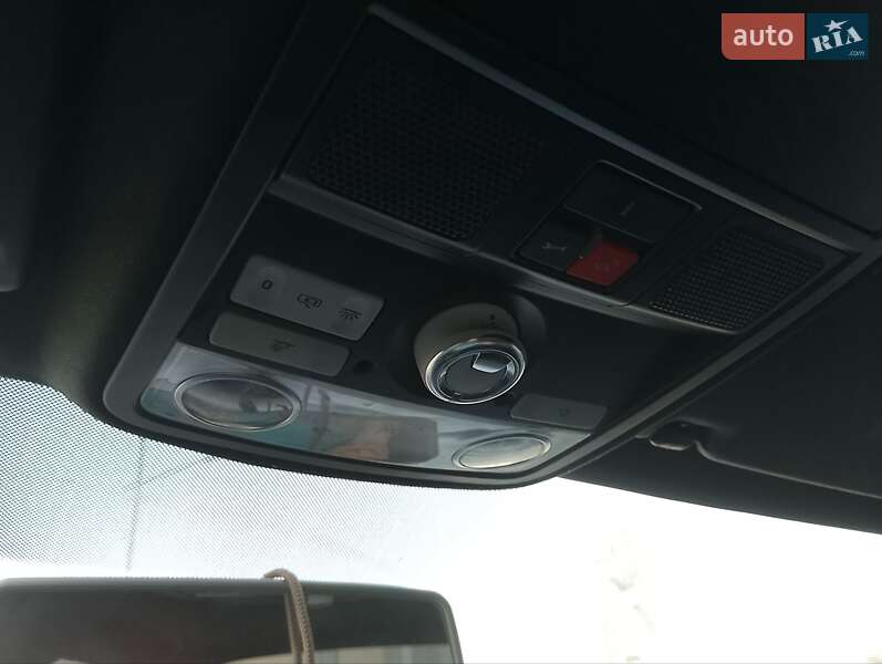 Седан Volkswagen Jetta 2015 в Шостці