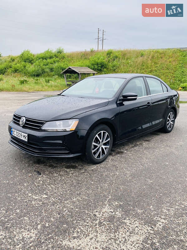 Седан Volkswagen Jetta 2017 в Львове