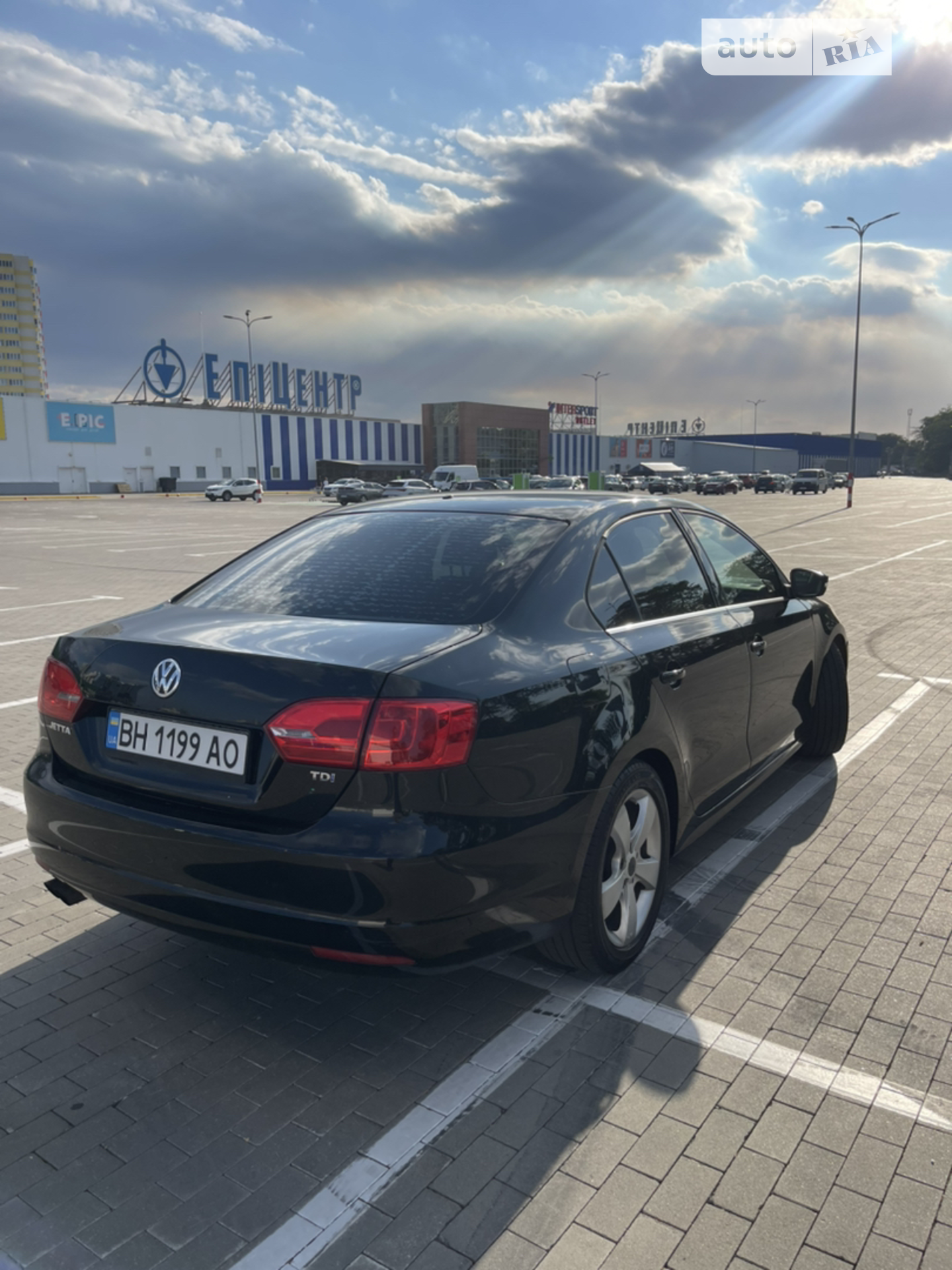 2012 Volkswagen Jetta - мініатюра 12