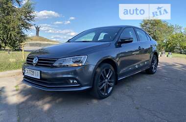 Седан Volkswagen Jetta 2015 в Черкассах