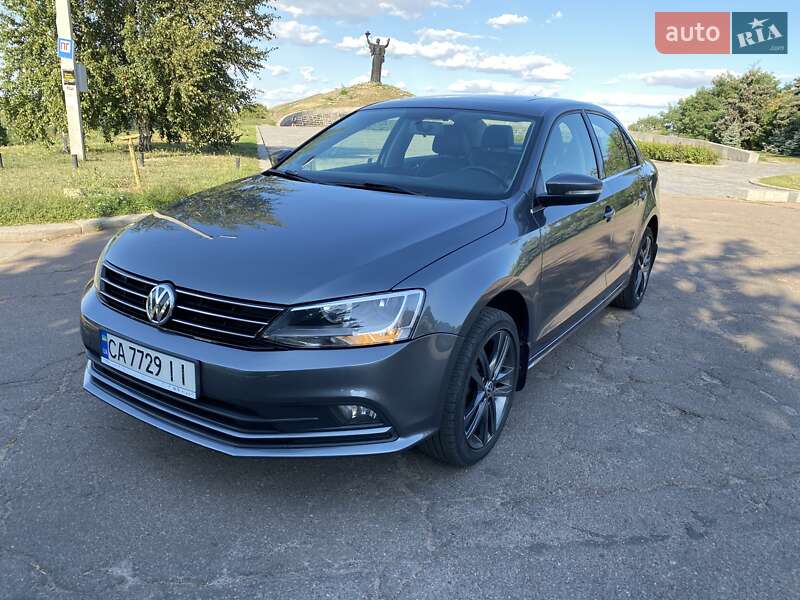 Седан Volkswagen Jetta 2015 в Черкасах
