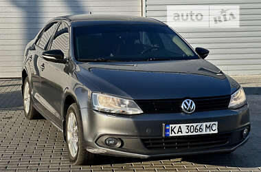 Седан Volkswagen Jetta 2011 в Кропивницькому