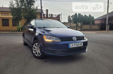 Седан Volkswagen Jetta 2014 в Черкасах