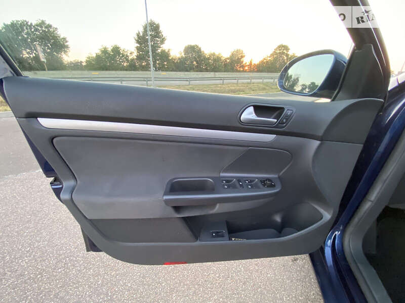 Седан Volkswagen Jetta 2007 в Одесі