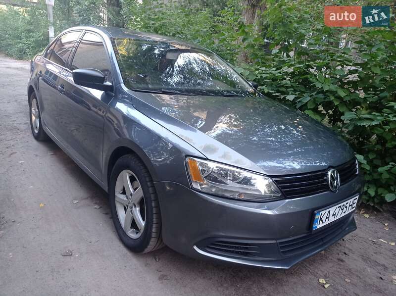 Volkswagen Jetta 2013