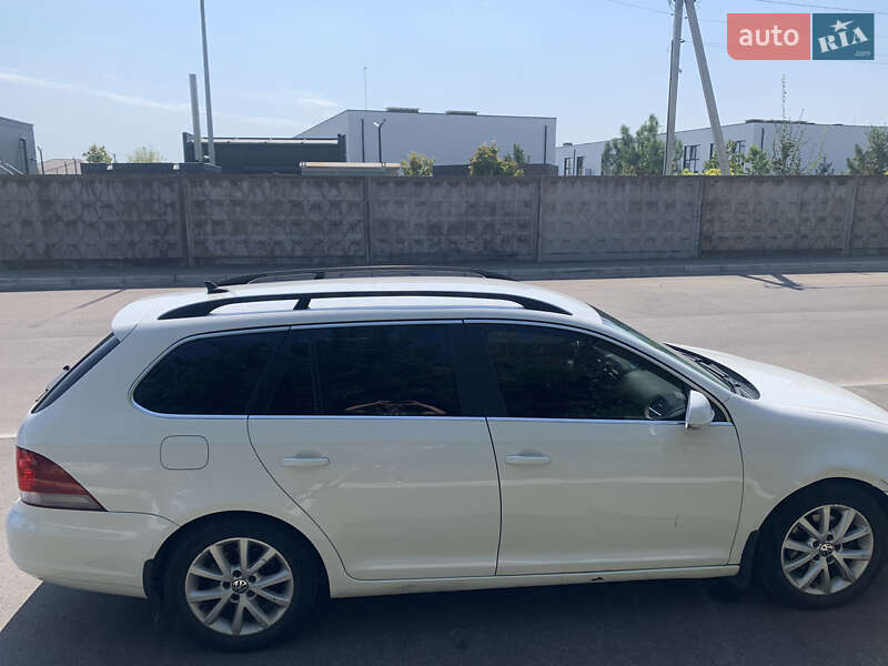 Универсал Volkswagen Jetta 2013 в Борисполе