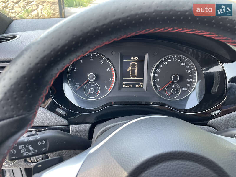 Седан Volkswagen Jetta 2011 в Одессе