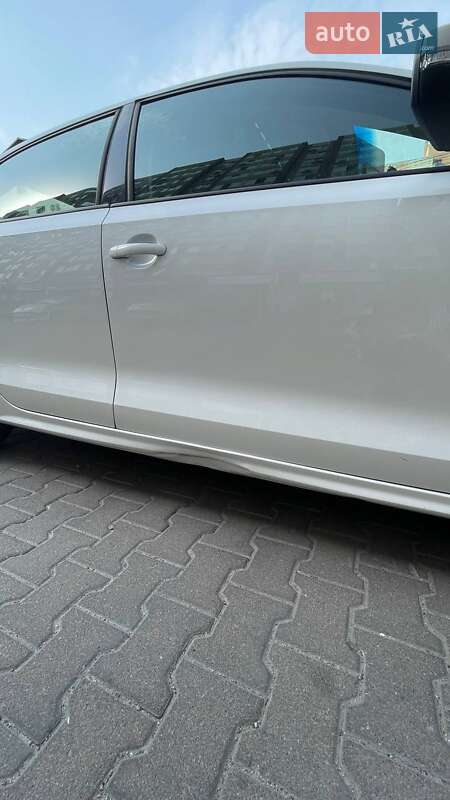 Седан Volkswagen Jetta 2011 в Софіївській Борщагівці фото 7 Седан Volkswagen Jetta 2011 в Софіївській Борщагівці