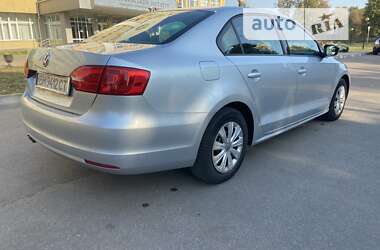 Седан Volkswagen Jetta 2014 в Шостці