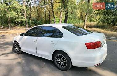 Седан Volkswagen Jetta 2011 в Дніпрі