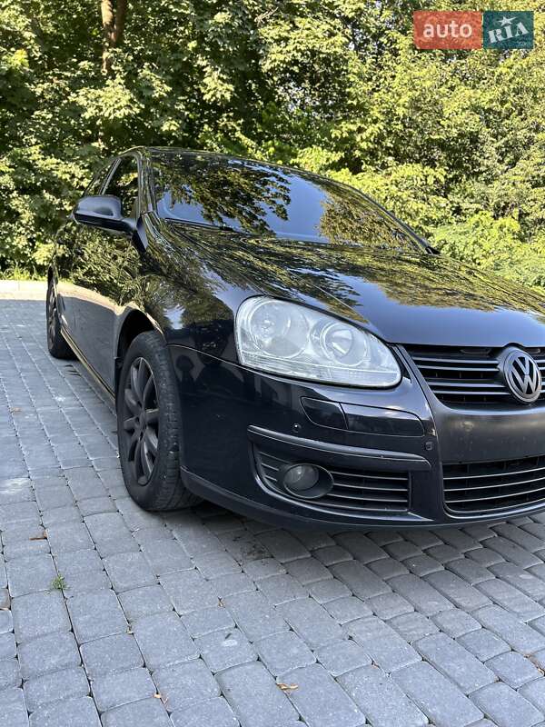 Седан Volkswagen Jetta 2007 в Львове