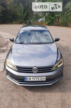 Седан Volkswagen Jetta 2015 в Киеве