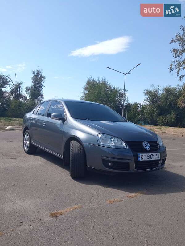 Седан Volkswagen Jetta 2008 в Кривому Розі