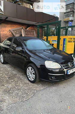 Седан Volkswagen Jetta 2009 в Львові