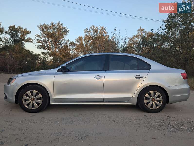 Седан Volkswagen Jetta 2013 в Киеве