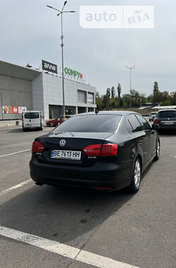 Седан Volkswagen Jetta 2011 в Кривом Роге