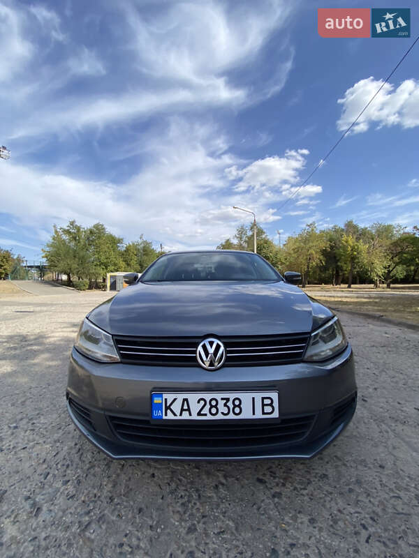 Volkswagen Jetta 2013