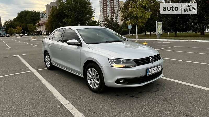 Volkswagen Jetta 2012 Volkswagen Jetta 2012
