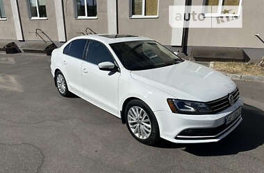 Седан Volkswagen Jetta 2015 в Харькове