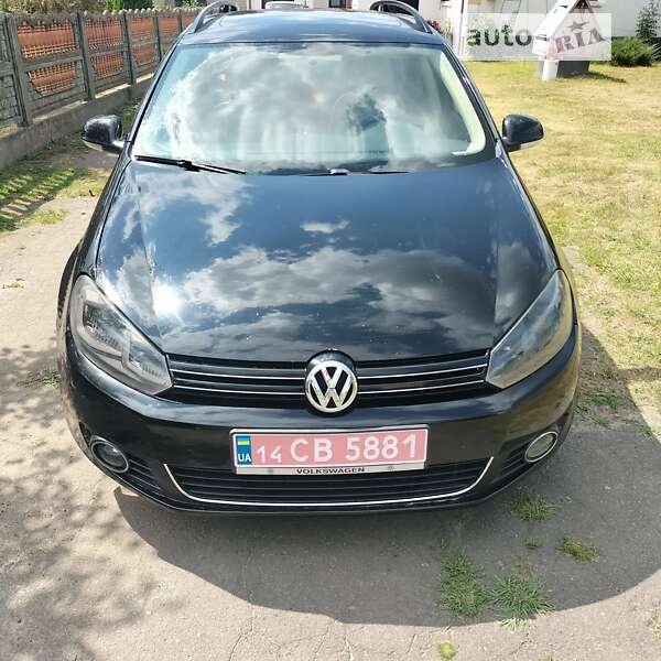 Універсал Volkswagen Jetta 2014 в Львові
