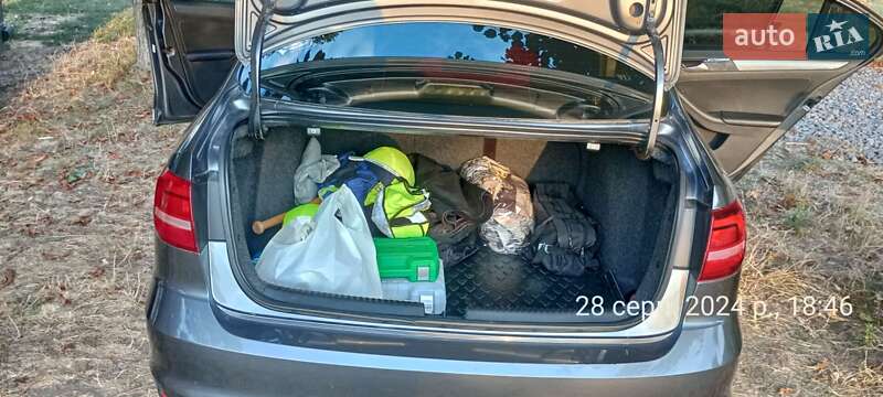 Седан Volkswagen Jetta 2015 в Полтаве фото 17 Седан Volkswagen Jetta 2015 в Полтаве