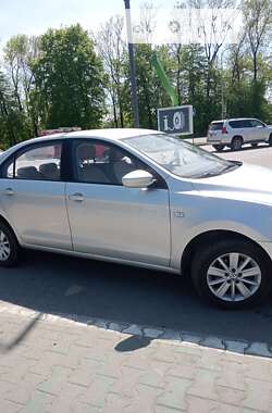 Седан Volkswagen Jetta 2014 в Яремче