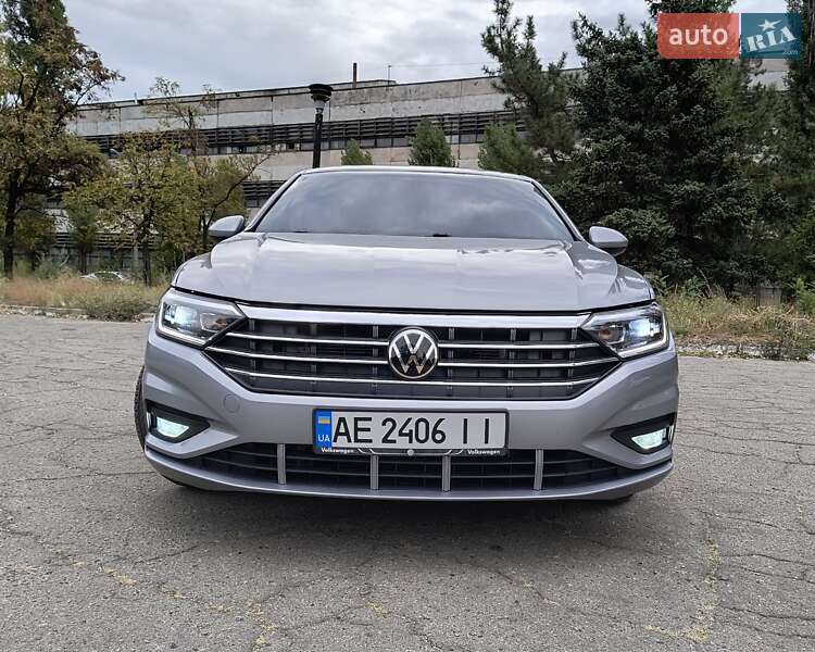 Седан Volkswagen Jetta 2019 в Дніпрі