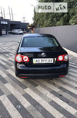 Седан Volkswagen Jetta 2007 в 
