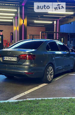 Седан Volkswagen Jetta 2011 в Киеве