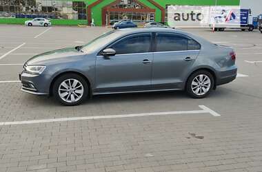 Седан Volkswagen Jetta 2016 в Одессе