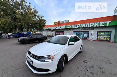 Седан Volkswagen Jetta 2013 в Кривому Розі