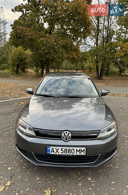 Седан Volkswagen Jetta 2013 в Харькове