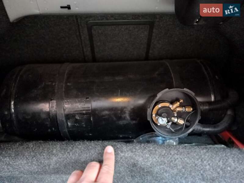 Седан Volkswagen Jetta 2012 в Сумах