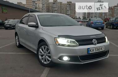 Седан Volkswagen Jetta 2012 в Киеве