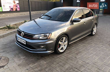 Седан Volkswagen Jetta 2017 в 