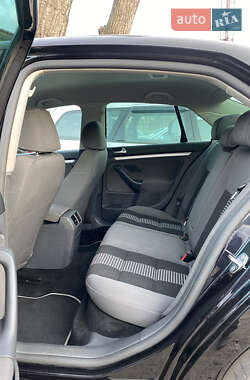 Седан Volkswagen Jetta 2008 в Володимирці
