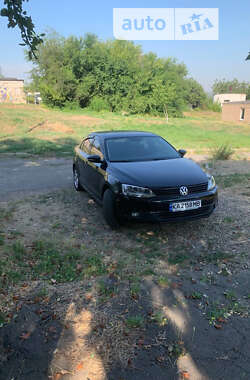 Седан Volkswagen Jetta 2012 в Кривом Роге