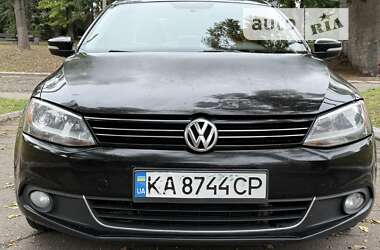 Седан Volkswagen Jetta 2013 в Кам'янському