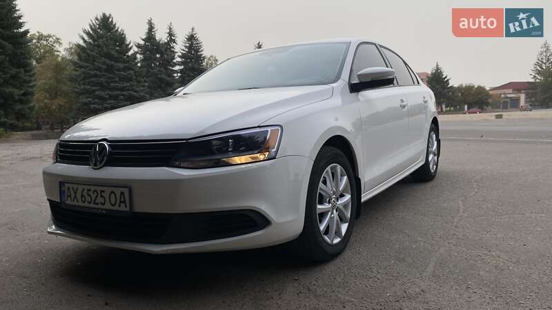 Volkswagen Jetta 2012