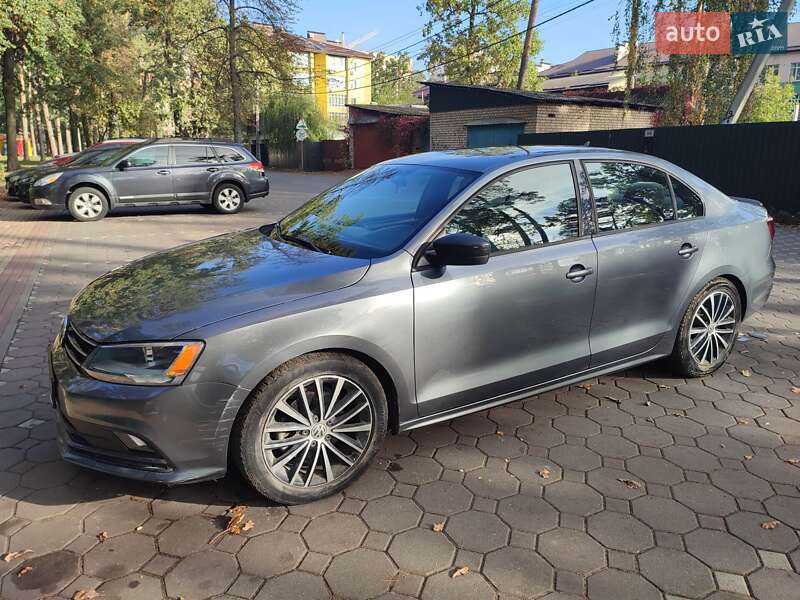 Седан Volkswagen Jetta 2016 в Ирпене
