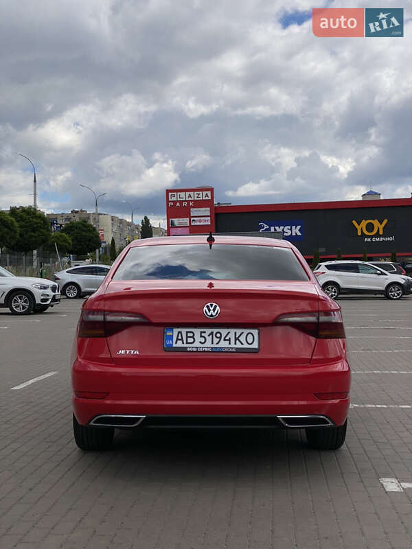 Седан Volkswagen Jetta 2020 в Вінниці