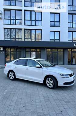 Седан Volkswagen Jetta 2011 в Новояворівську