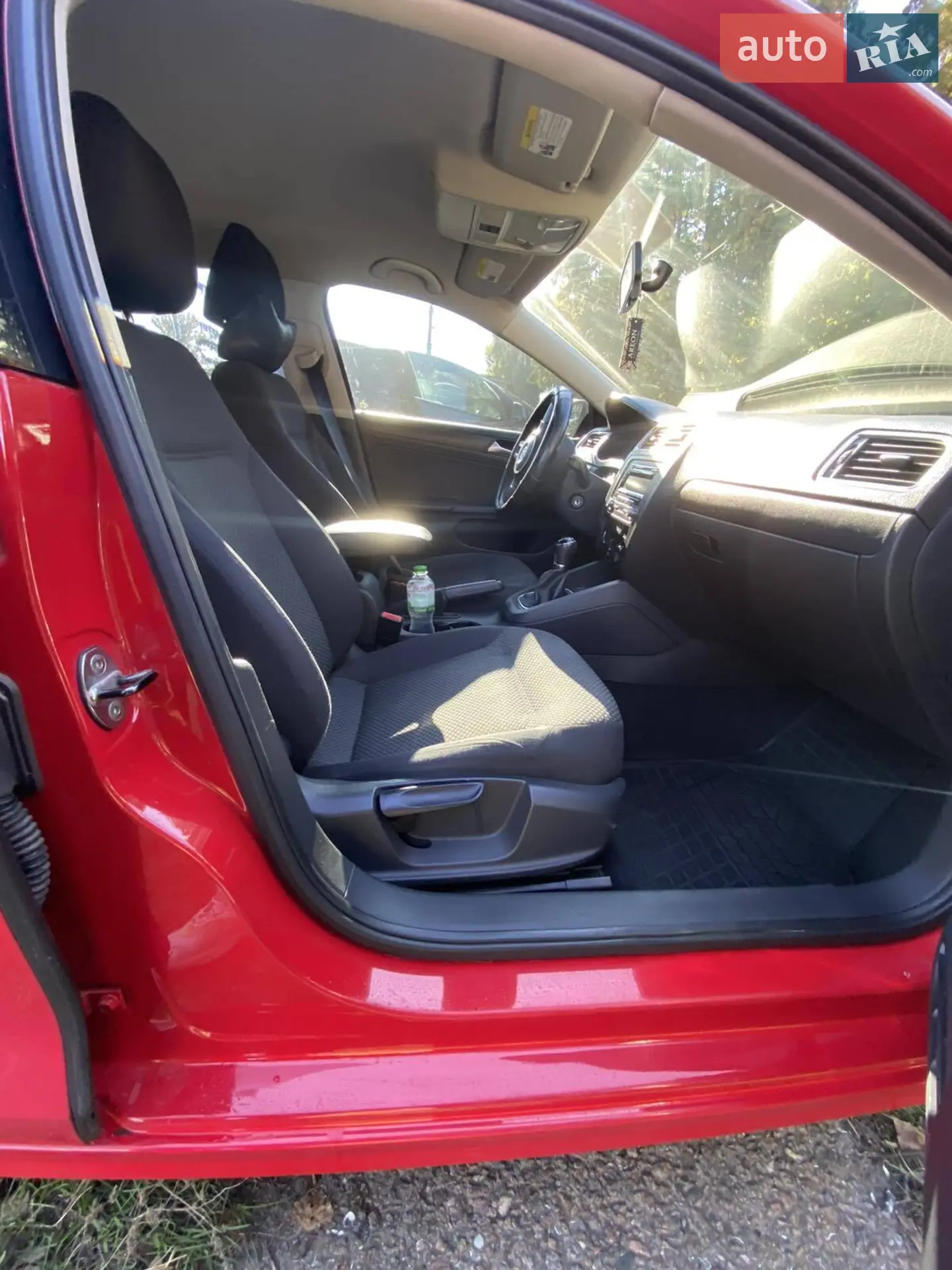 2014 Volkswagen Jetta - мініатюра 16