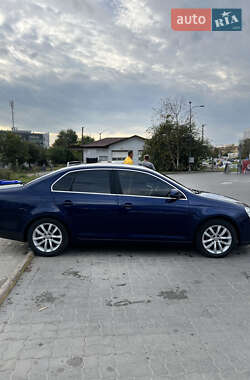 Седан Volkswagen Jetta 2007 в 