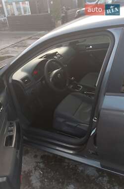 Седан Volkswagen Jetta 2005 в 