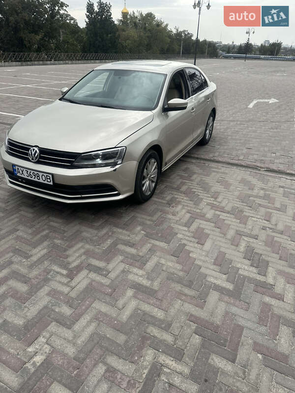 Седан Volkswagen Jetta 2014 в Харькове