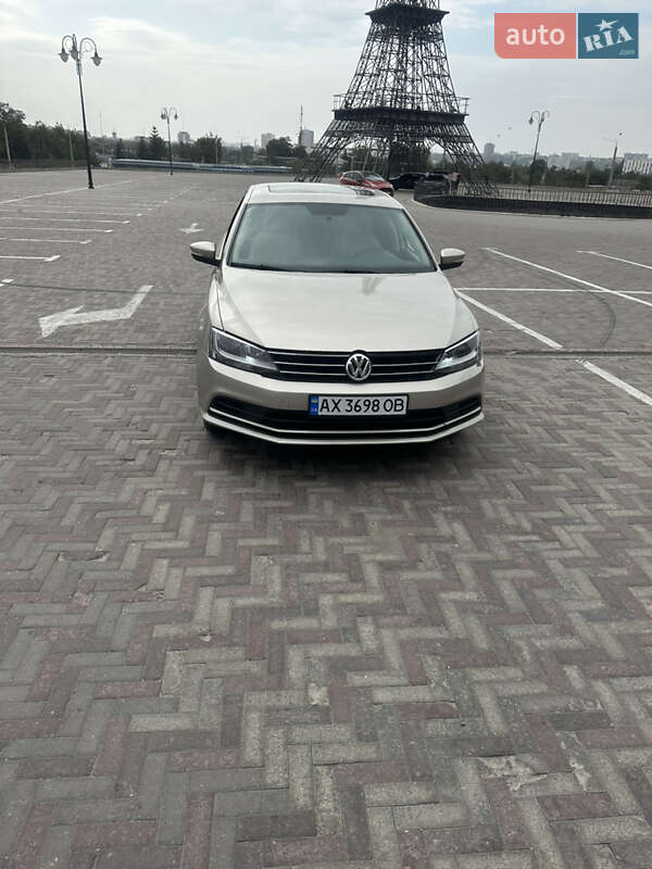 Седан Volkswagen Jetta 2014 в Харькове