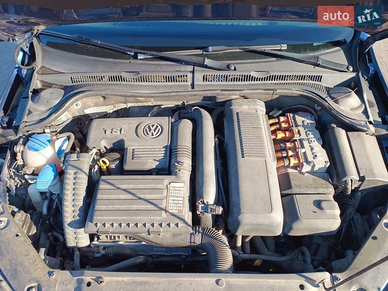 Седан Volkswagen Jetta 2014 в Києві