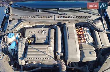 Седан Volkswagen Jetta 2014 в 